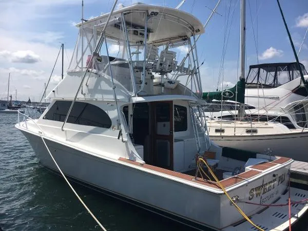 Slide: The Image of Egg Harbor 37 SportYacht 2001 - 5