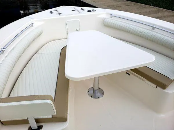 Slide: The Image of Sea Born LX24 Center Console 2021 - 3