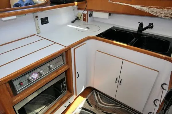 Slide: The Image of Mikelson 48 Yacht Fisherman 1990 - 10
