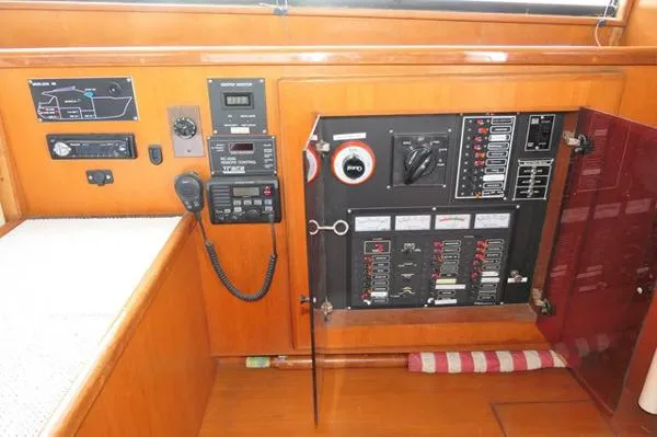 Slide: The Image of Mikelson 48 Yacht Fisherman 1990 - 6
