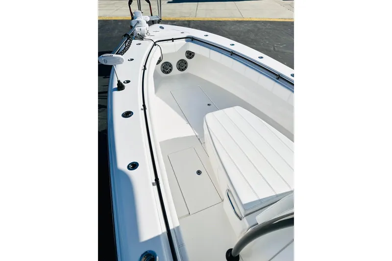 Slide: The Image of Open livewell on 2025 Contender 35 ST boat, showcasing interior design. - 11