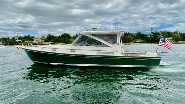 Slide: The Image of Little Harbor WhisperJet 38 2000 - 0