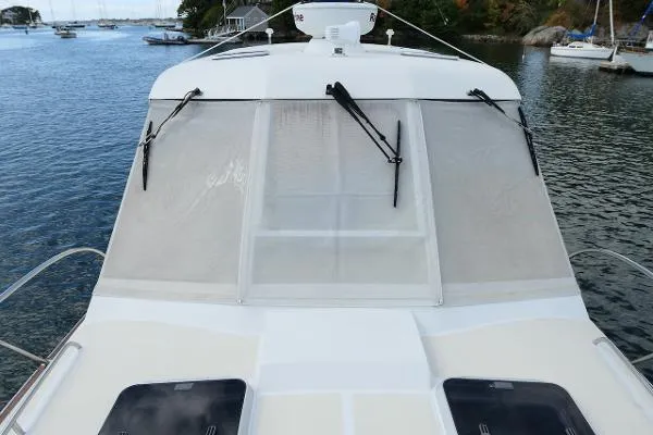 Slide: The Image of Little Harbor WhisperJet 38 2000 - 10