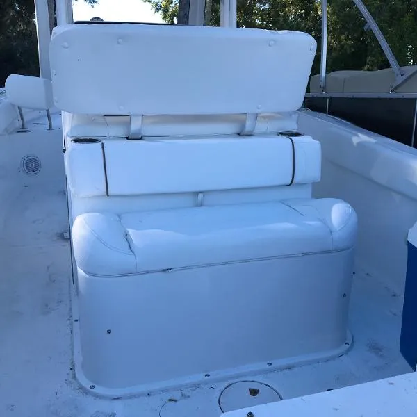Slide: The Image of Sea Hunt Ultra 235 SE 2018 - 8