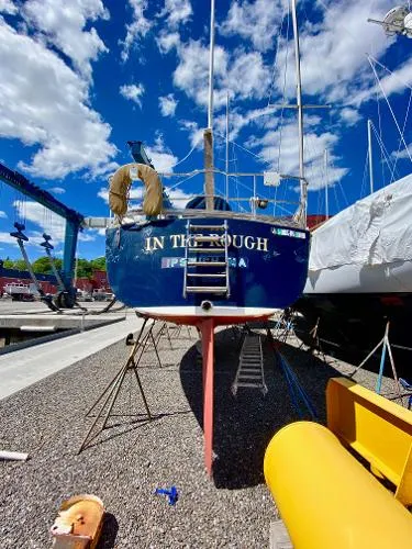 Slide: The Image of Freedom 36 Sloop 1988 - 3