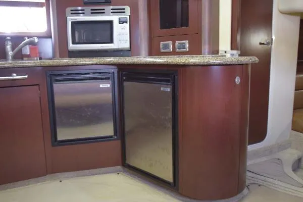 Slide: The Image of Sea Ray Sundancer 2007 - 9