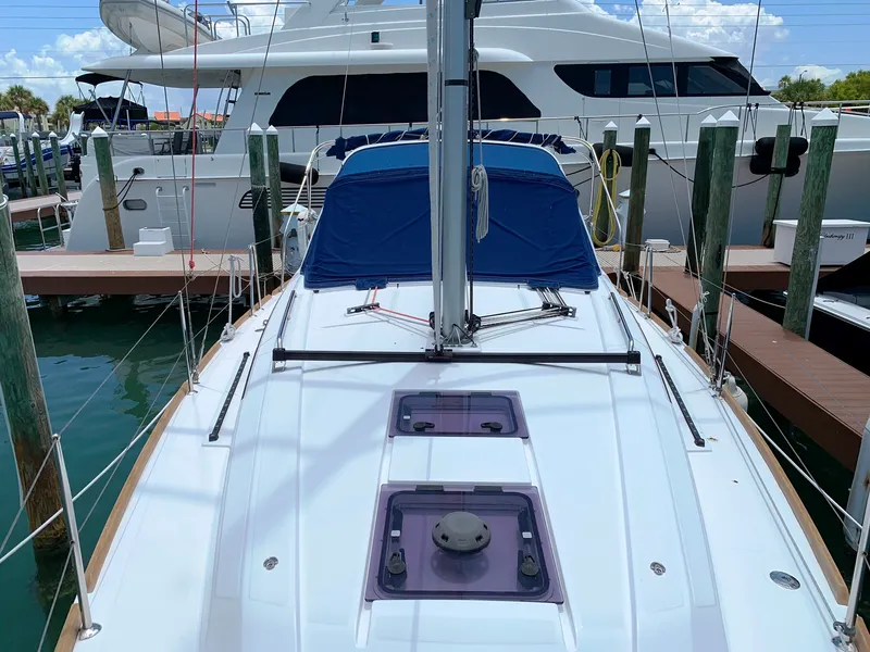 Slide: The Image of Beneteau Oceanis 35 2016 - 5