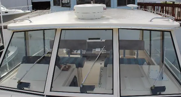 Slide: The Image of Mainship Pilot 34 Sedan 2006 - 11