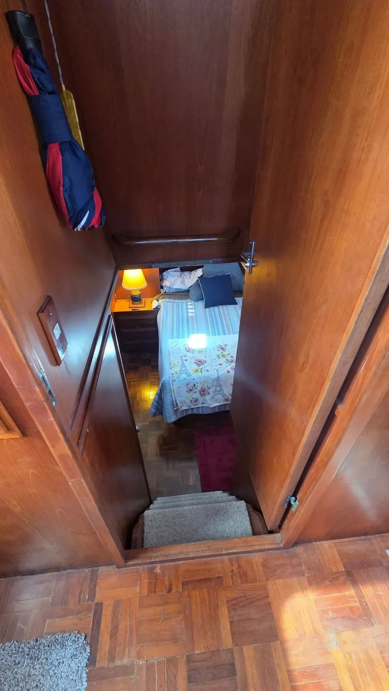 Slide: The Image of DeFever 48 Tri Cabin 1987 - 54