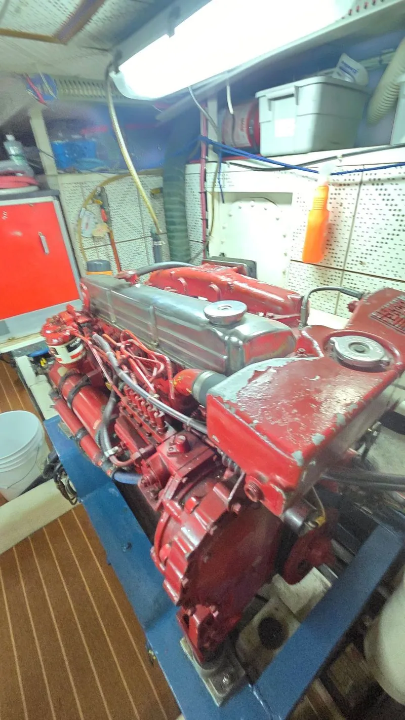 Slide: The Image of DeFever 48 Tri Cabin 1987 - 74