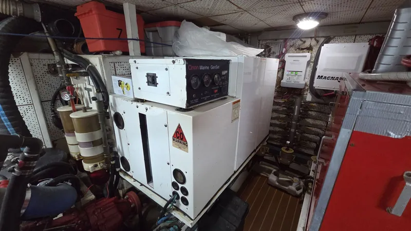 Slide: The Image of DeFever 48 Tri Cabin 1987 - 76