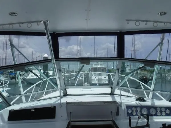 Slide: The Image of Topaz 37 EXPRESS SPORTFISH w/ Tower 1987 - 5