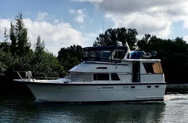 Slide: The Image of Hatteras Motor Yacht 1986 - 11