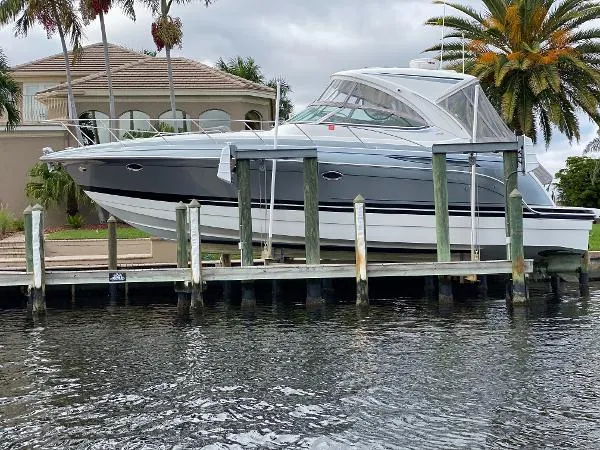 Slide: The Image of Formula 37 Cruiser 2018 - 0