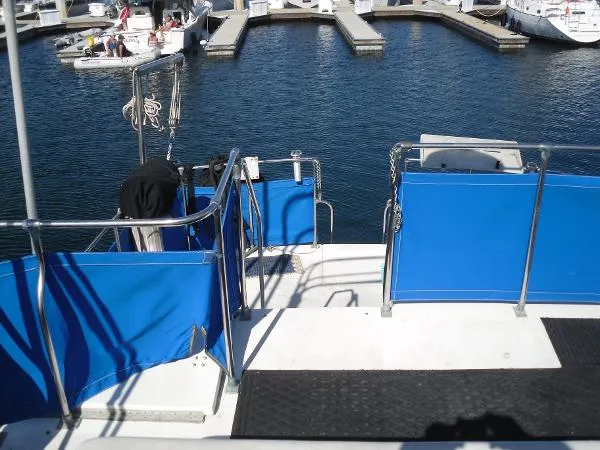 Slide: The Image of Uniflite Aft Cabin Motor-Flybridge 1972 - 2