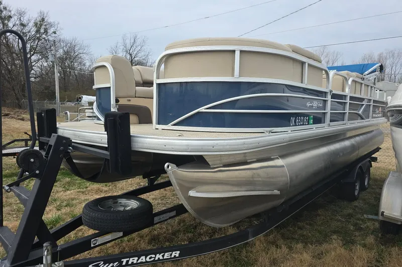 Slide: The Image of 2019 Sun Tracker Party Barge 22 Sport Fish pontoon boat on trailer. - 6