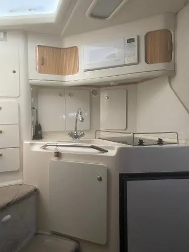 Slide: The Image of Sea Ray 300 Sundancer 1997 - 10
