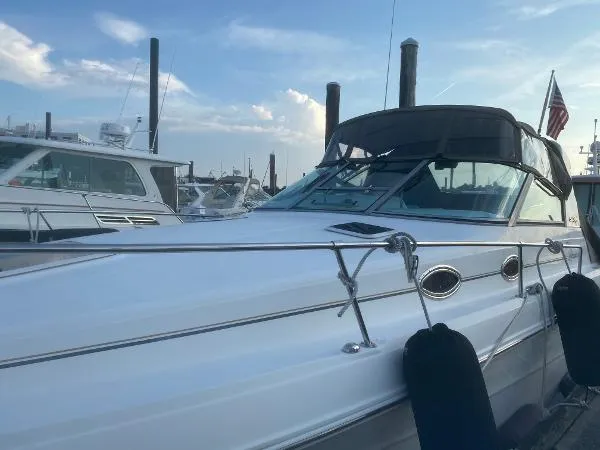 Slide: The Image of Sea Ray 300 Sundancer 1997 - 2