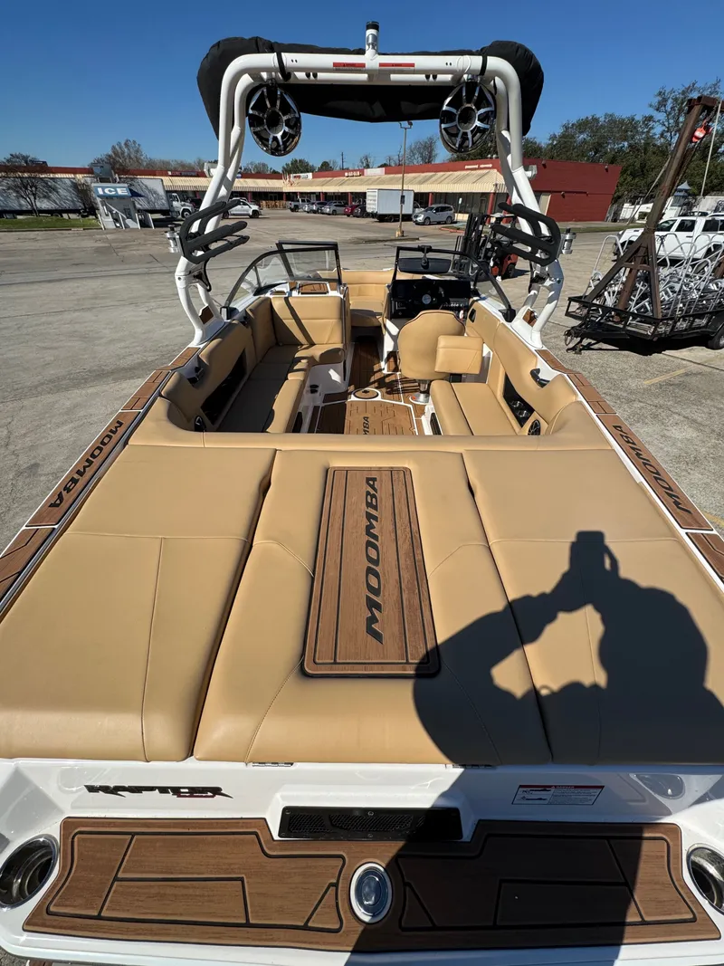 Slide: The Image of Moomba Max 2023 - 20