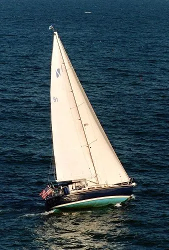 Slide: The Image of Sabre 402 2002 - 5