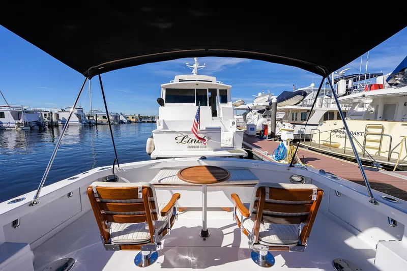 Slide: The Image of Bertram 38 - FIELD & SEA - - 14