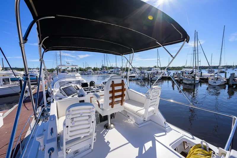 Slide: The Image of Bertram 38 - FIELD & SEA - - 29