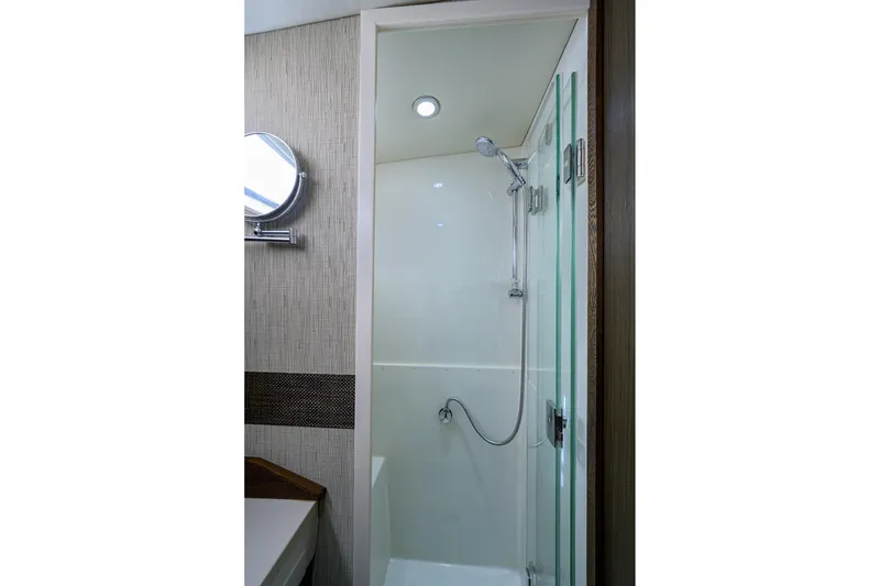 Slide: The Image of Bertram 38 - FIELD & SEA - - 42