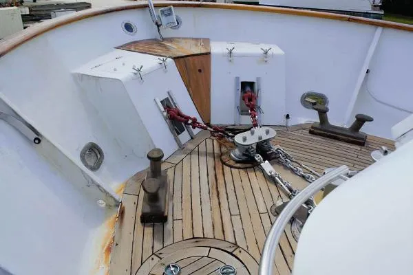 Slide: The Image of Benetti Custom Enclosed Pilothouse with Flybridge 1962 - 3