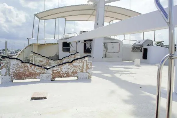Slide: The Image of Benetti Custom Enclosed Pilothouse with Flybridge 1962 - 8