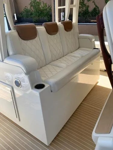 Slide: The Image of Hydra-Sports 5300 Suenos 2018 - 2