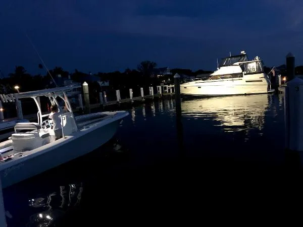 Slide: The Image of Yellowfin 26 Hybrid 2016 - 3