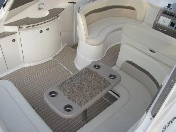 Slide: The Image of Chaparral 370 Signature 2010 - 4