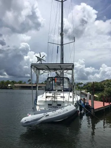 Slide: The Image of Hunter 42 Passage 1997 - 4