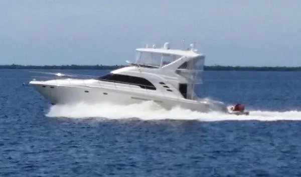 Slide: The Image of Sea Ray 560 Sedan Bridge 2001 - 0