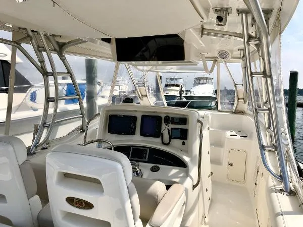 Slide: The Image of Boston Whaler 320 Outrage Cuddy Cabin 2008 - 2