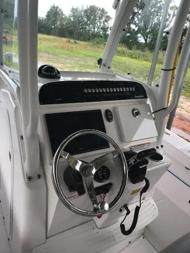 Slide: The Image of Everglades 243 Center Console 2018 - 2
