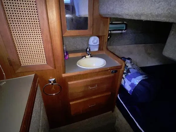 Slide: The Image of Bayliner Motoryacht 1984 - 7