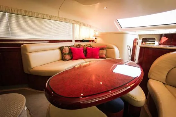 Slide: The Image of Sea Ray 390 Motor Yacht 2004 - 4