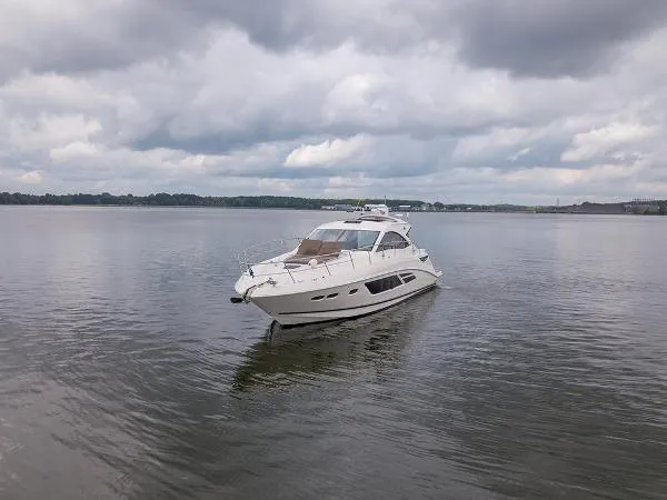 Slide: The Image of Sea Ray 510 Sundancer 2013 - 3