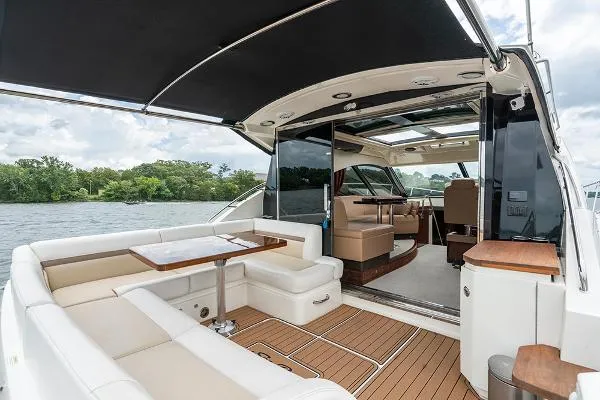 Slide: The Image of Sea Ray 510 Sundancer 2013 - 5