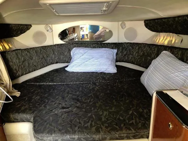 Slide: The Image of Sea Ray 290 Amberjack 2004 - 8