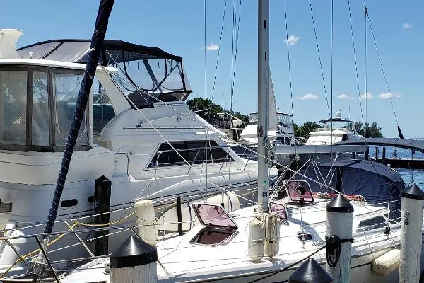 Slide: The Image of Catalina 36 MkII 2005 - 2