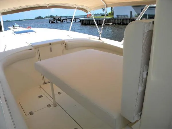 Slide: The Image of Dorado 30 Dorado LE 2005 - 4