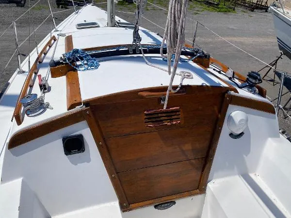 Slide: The Image of Catalina 27 Tall Rig 1984 - 8
