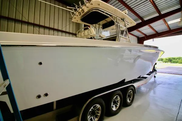 Slide: The Image of Fountain 38 Center Console 2012 - 8