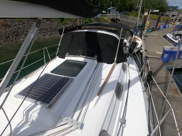 Slide: The Image of Beneteau 311 2000 - 3