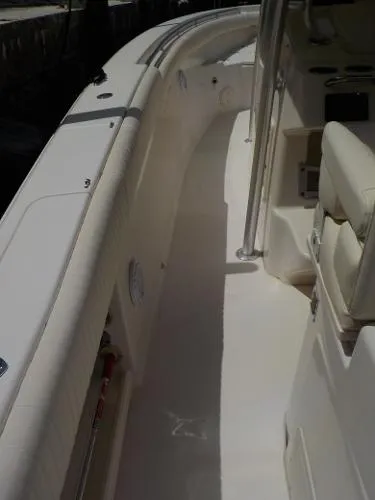 Slide: The Image of Grady-White 336 Canyon 2011 - 6