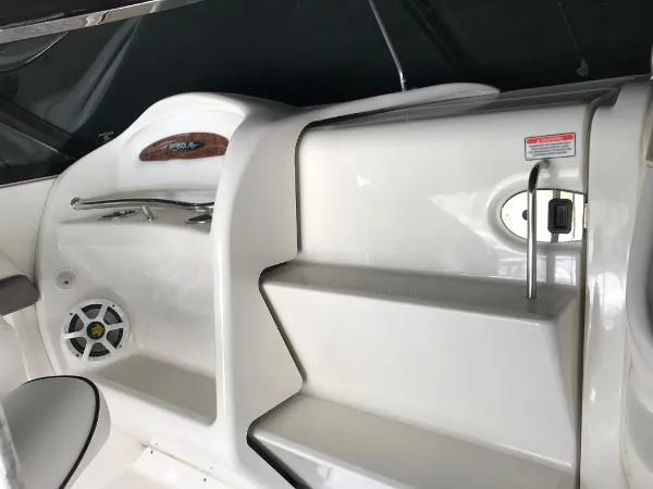 Slide: The Image of Sea Ray 290 Sun Sport 2005 - 10