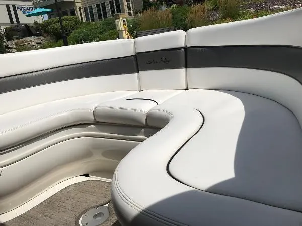 Slide: The Image of Sea Ray 290 Sun Sport 2005 - 6