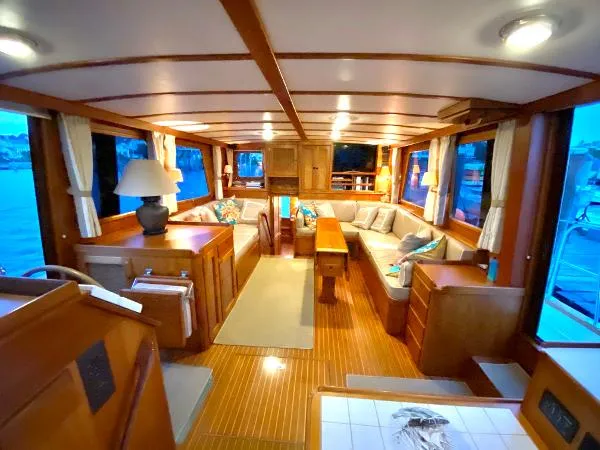 Slide: The Image of Lyman-Morse 52 Motoryacht 1994 - 2